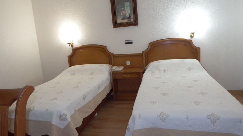 Senorial Hotel Madrid Exterior photo