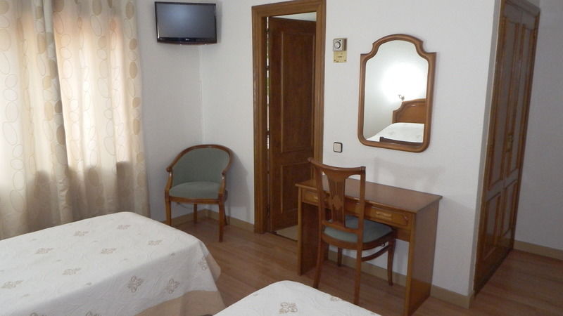 Senorial Hotel Madrid Exterior photo